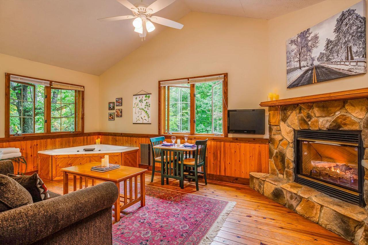 Lyndhurst Love Ridge Mountain Lodging מראה חיצוני תמונה
