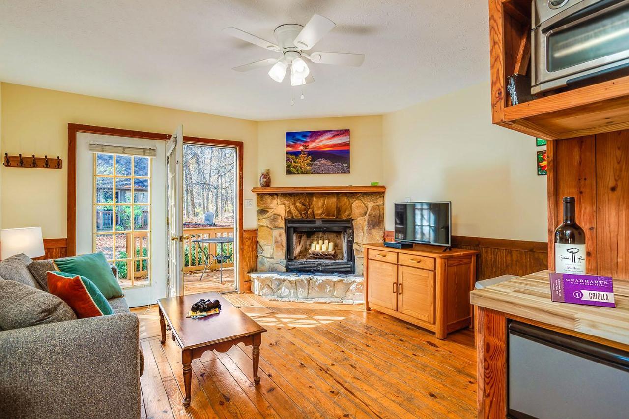 Lyndhurst Love Ridge Mountain Lodging מראה חיצוני תמונה