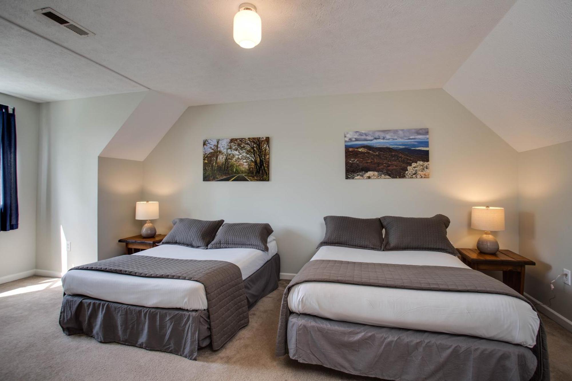 Lyndhurst Love Ridge Mountain Lodging מראה חיצוני תמונה