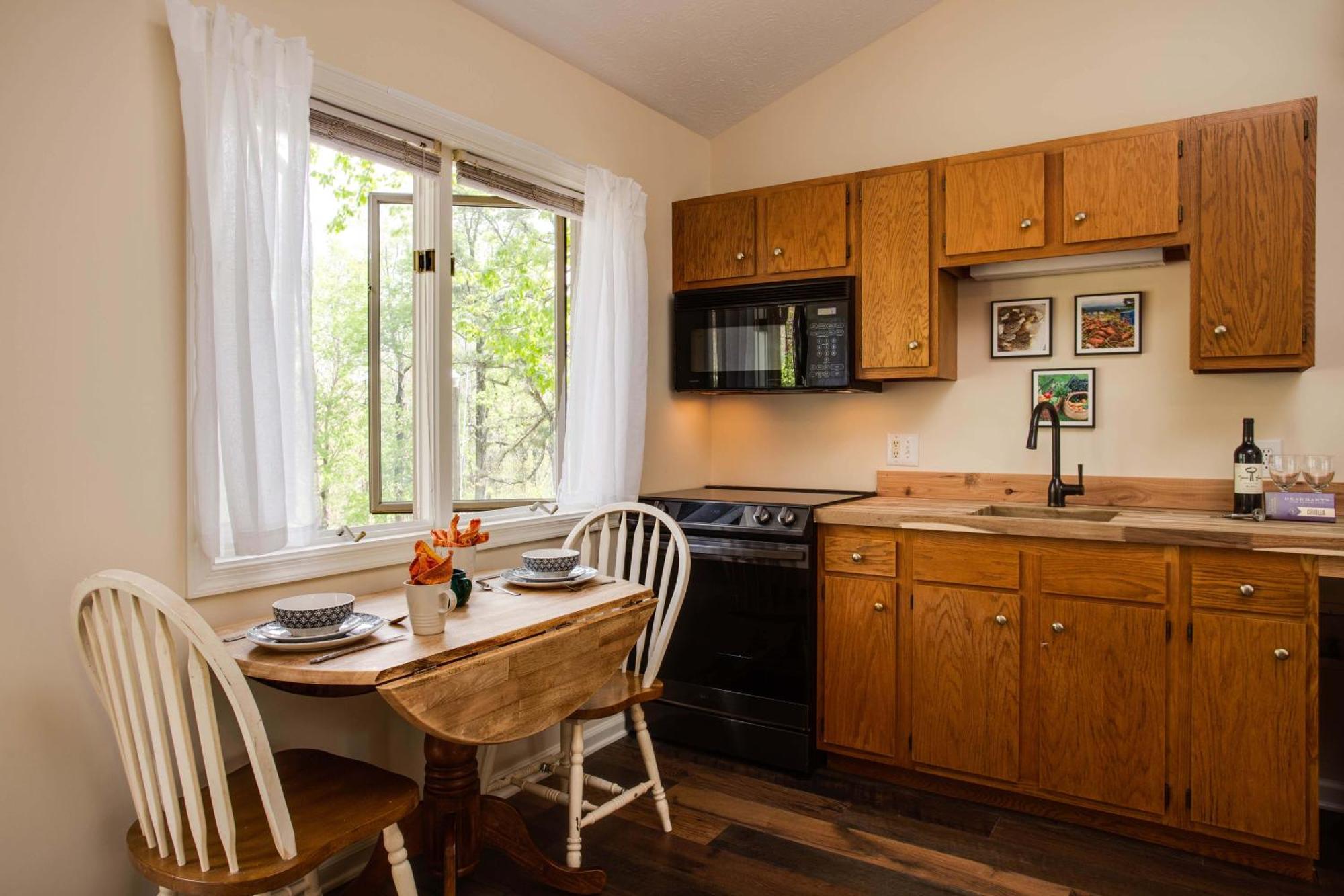 Lyndhurst Love Ridge Mountain Lodging מראה חיצוני תמונה